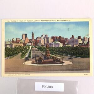 Vintage Linen Postcard 1952 Parkway From Art Museum City Hall Philadelphia PA